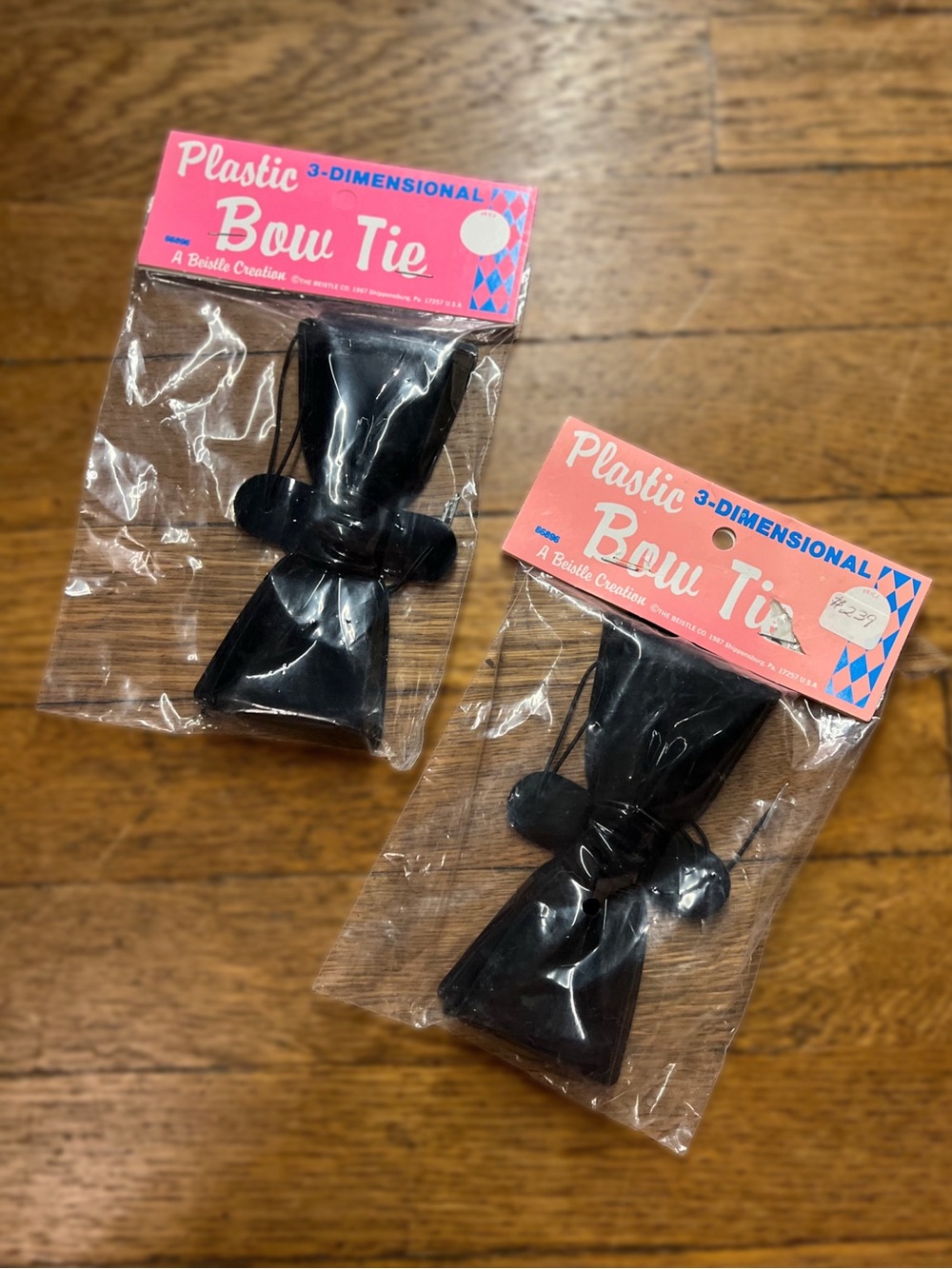 Vintage Beistle Plastic 3-Dimensional Bow Tie - Black (Set of 2)
